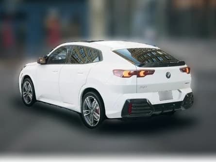 BMW X2 xDrive28i Sports Activity Coupe 2026 — side view