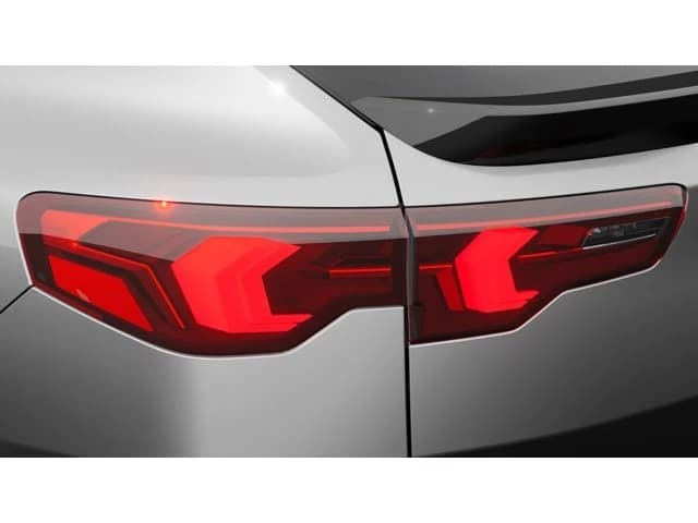 BMW X2 xDrive28i Sports Activity Coupe 2026 — side view
