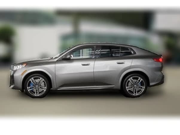 BMW X2 xDrive28i Sports Activity Coupe 2026 — side view