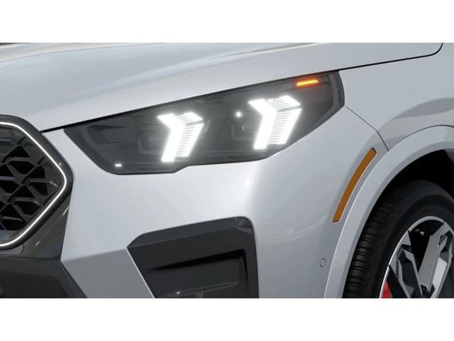BMW X2 xDrive28i Sports Activity Coupe 2026 — side view