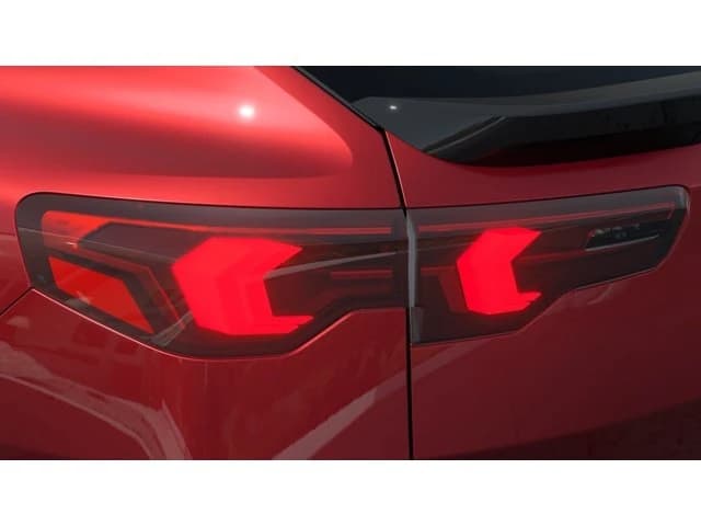 BMW X2 xDrive28i Sports Activity Coupe 2026 — side view