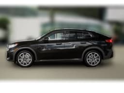 BMW X2 xDrive28i Sports Activity Coupe 2026 — side view