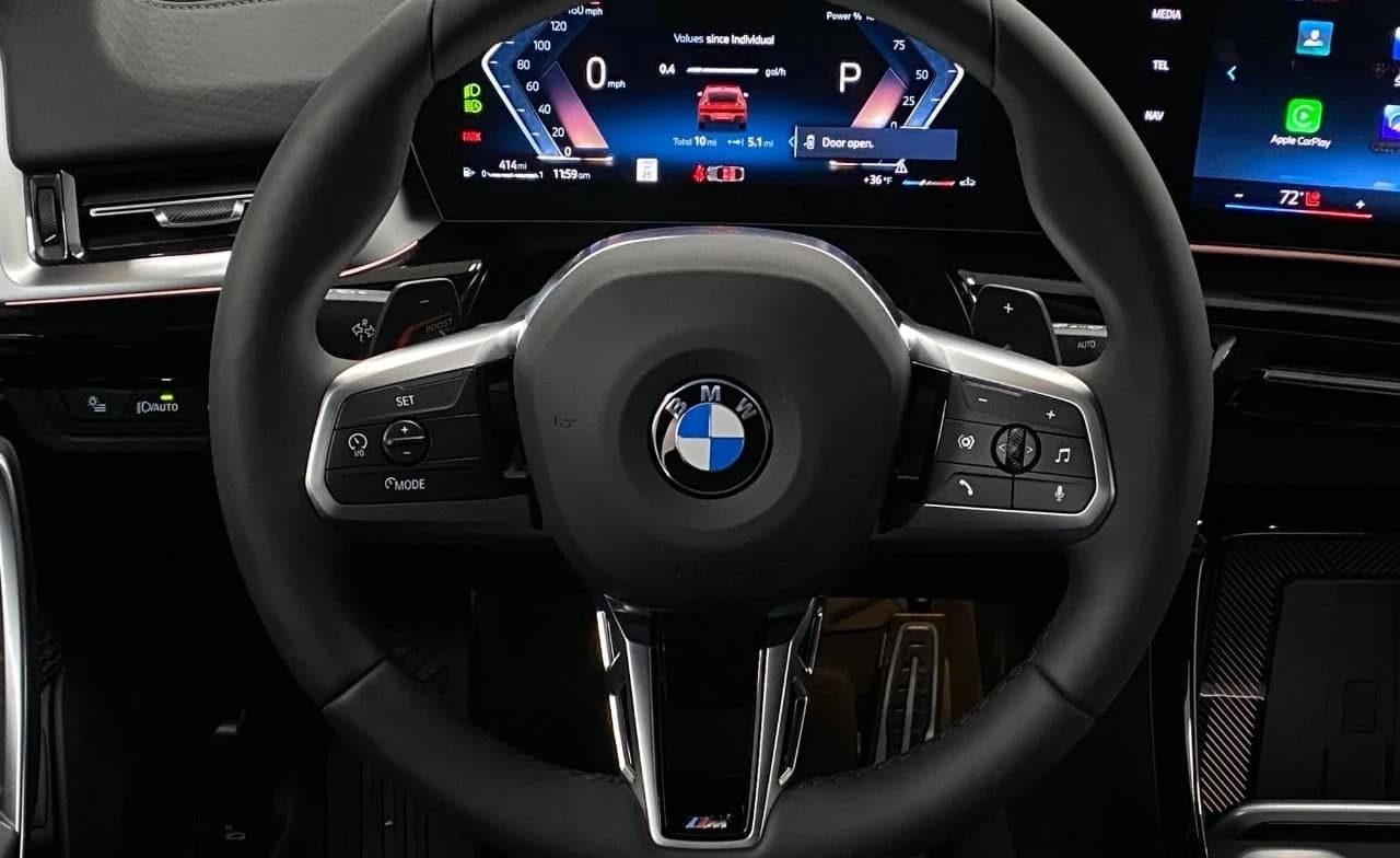 BMW X2 xDrive28i Sports Activity Coupe 2026 — side view