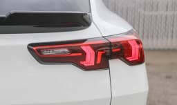 BMW X2 xDrive28i Sports Activity Coupe 2026 — side view