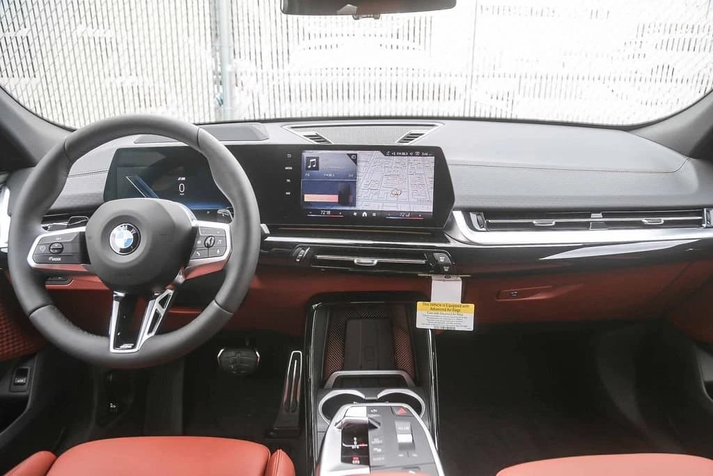 BMW X2 xDrive28i Sports Activity Coupe 2026 — side view