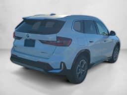 BMW X1 xDrive28i Sports Activity Vehicle 2026 — side view