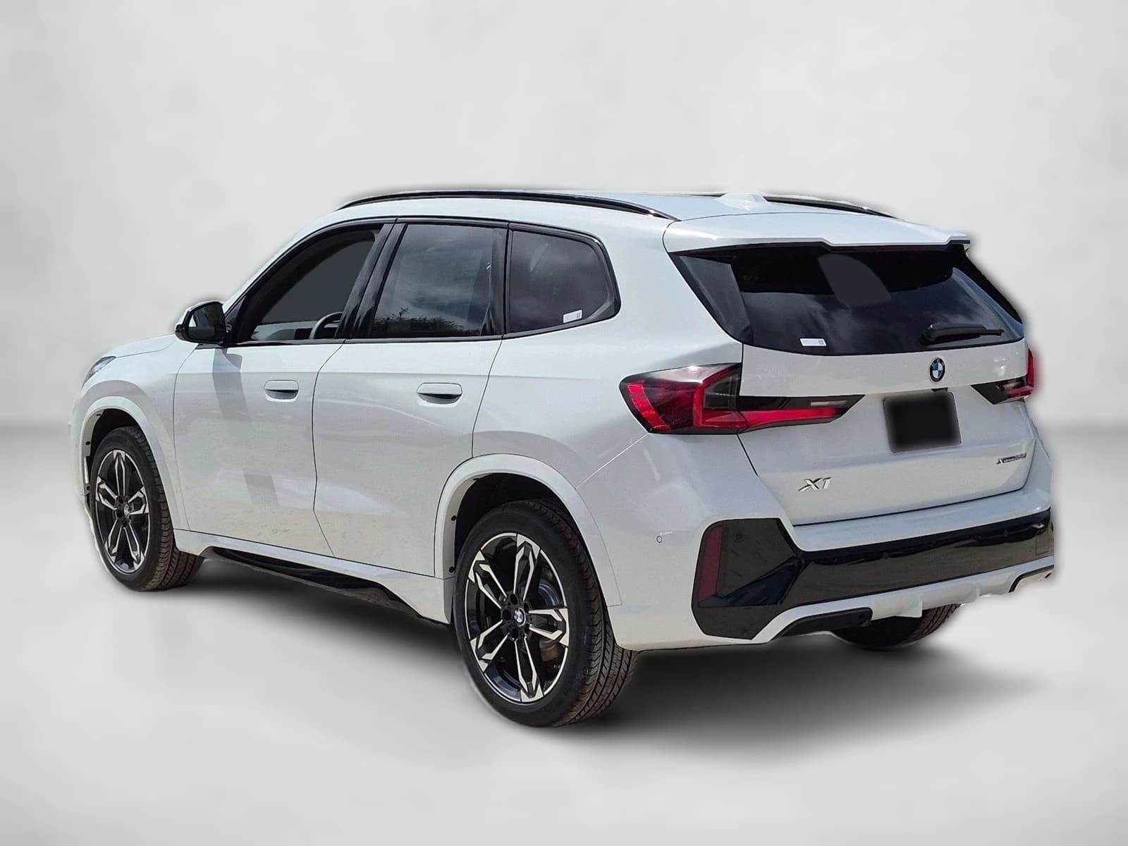 BMW X1 xDrive28i Sports Activity Vehicle 2026 — side view