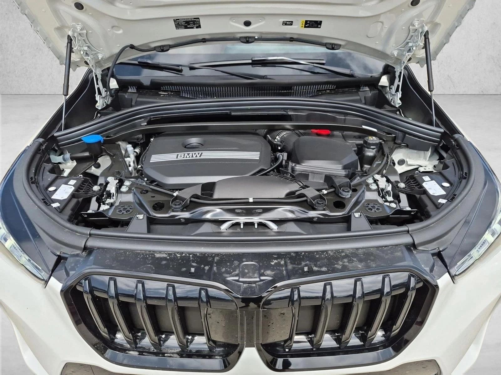 BMW X1 xDrive28i Sports Activity Vehicle 2026 — side view