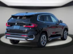 BMW X1 xDrive28i Sports Activity Vehicle 2026 — side view