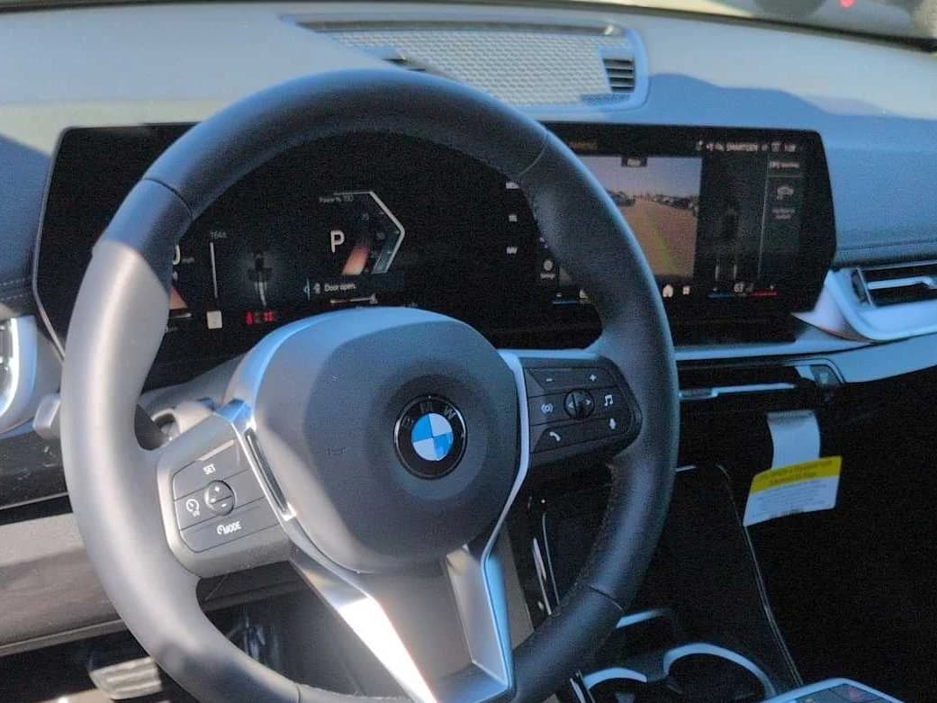 BMW X1 xDrive28i Sports Activity Vehicle 2026 — side view
