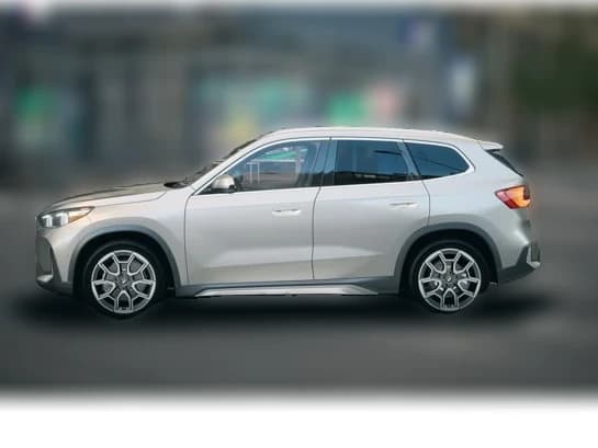 BMW X1 xDrive28i Sports Activity Vehicle 2027 — side view