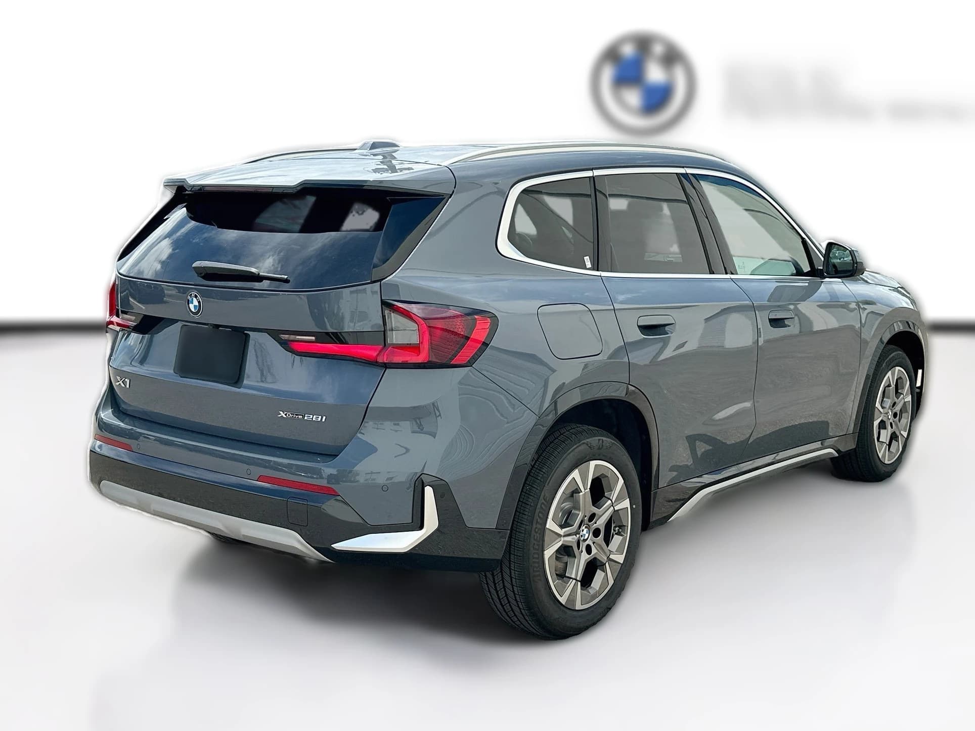 BMW X1 xDrive28i Sports Activity Vehicle 2027 — side view