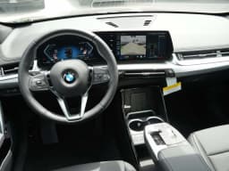 BMW X1 xDrive28i Sports Activity Vehicle 2026 — side view