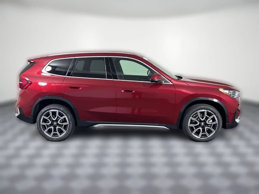 BMW X1 xDrive28i Sports Activity Vehicle 2027 — side view