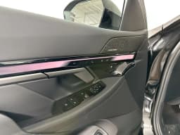BMW i5 xDrive40 Sedan 2027 — side view