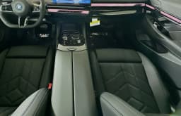 BMW i5 xDrive40 Sedan 2027 — side view