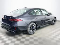 BMW i5 xDrive40 Sedan 2027 — side view