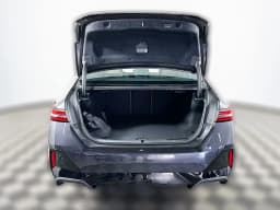 BMW i5 xDrive40 Sedan 2027 — side view