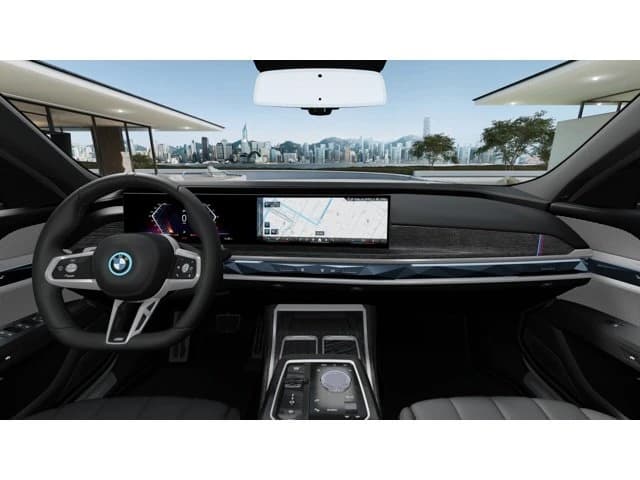 BMW i7 eDrive50 Sedan 2026 — side view