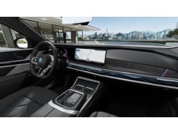 BMW i7 eDrive50 Sedan 2026 — side view
