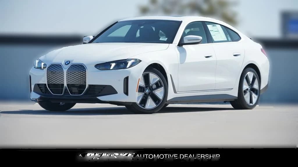 BMW i4 xDrive40 Gran Coupe 2026 — side view