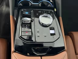 BMW i5 M60 Sedan 2026 — side view