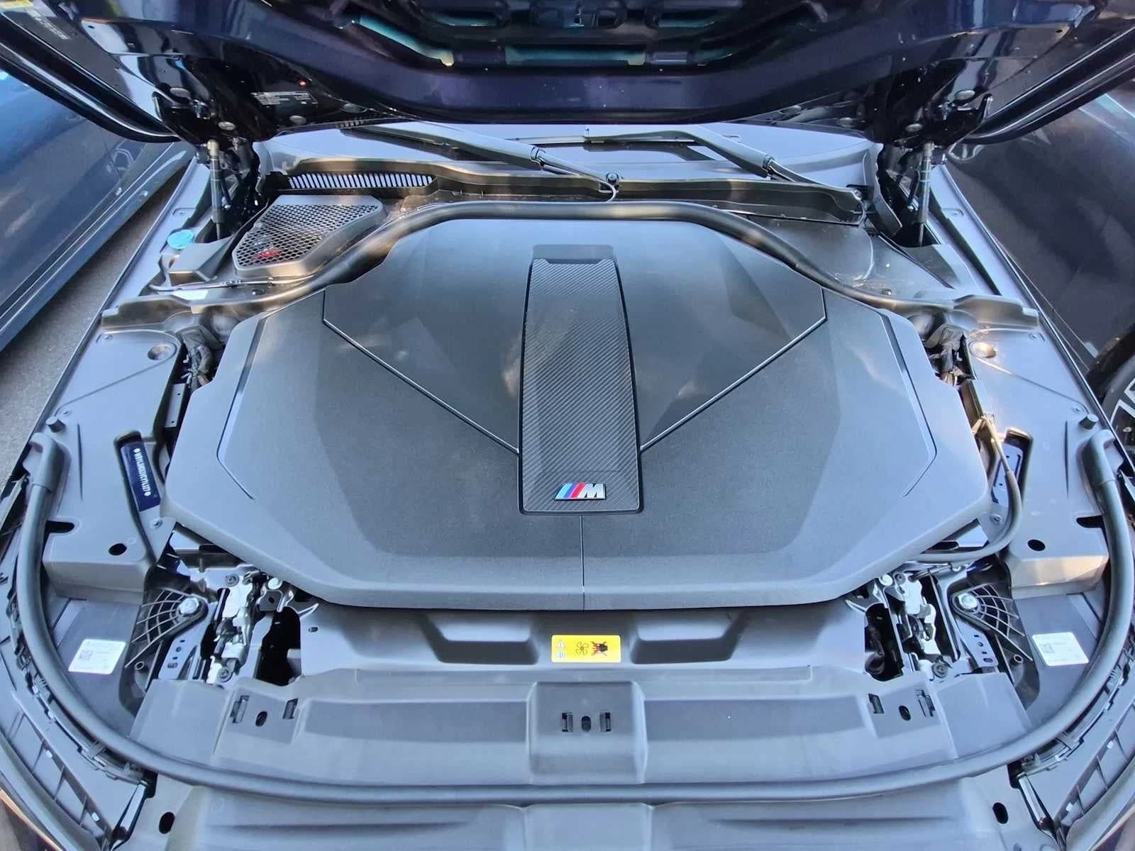 BMW i5 M60 Sedan 2027 — side view