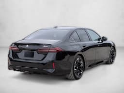 BMW i5 M60 Sedan 2026 — side view