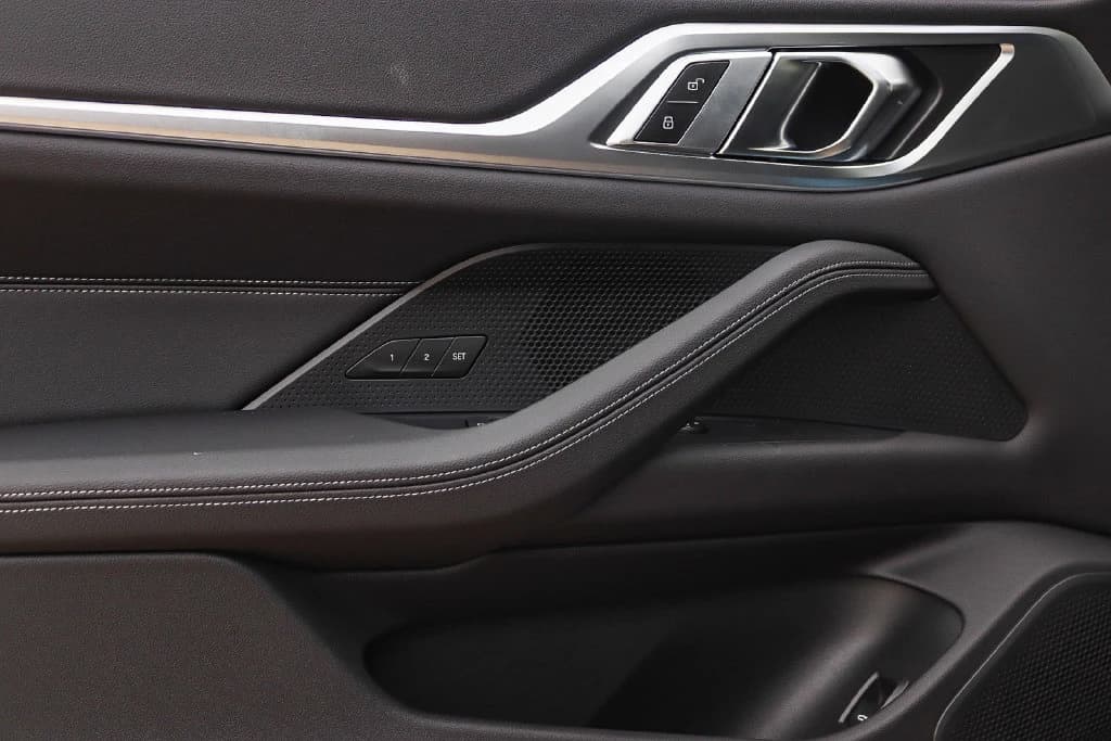 BMW i4 eDrive40 Gran Coupe 2026 — side view