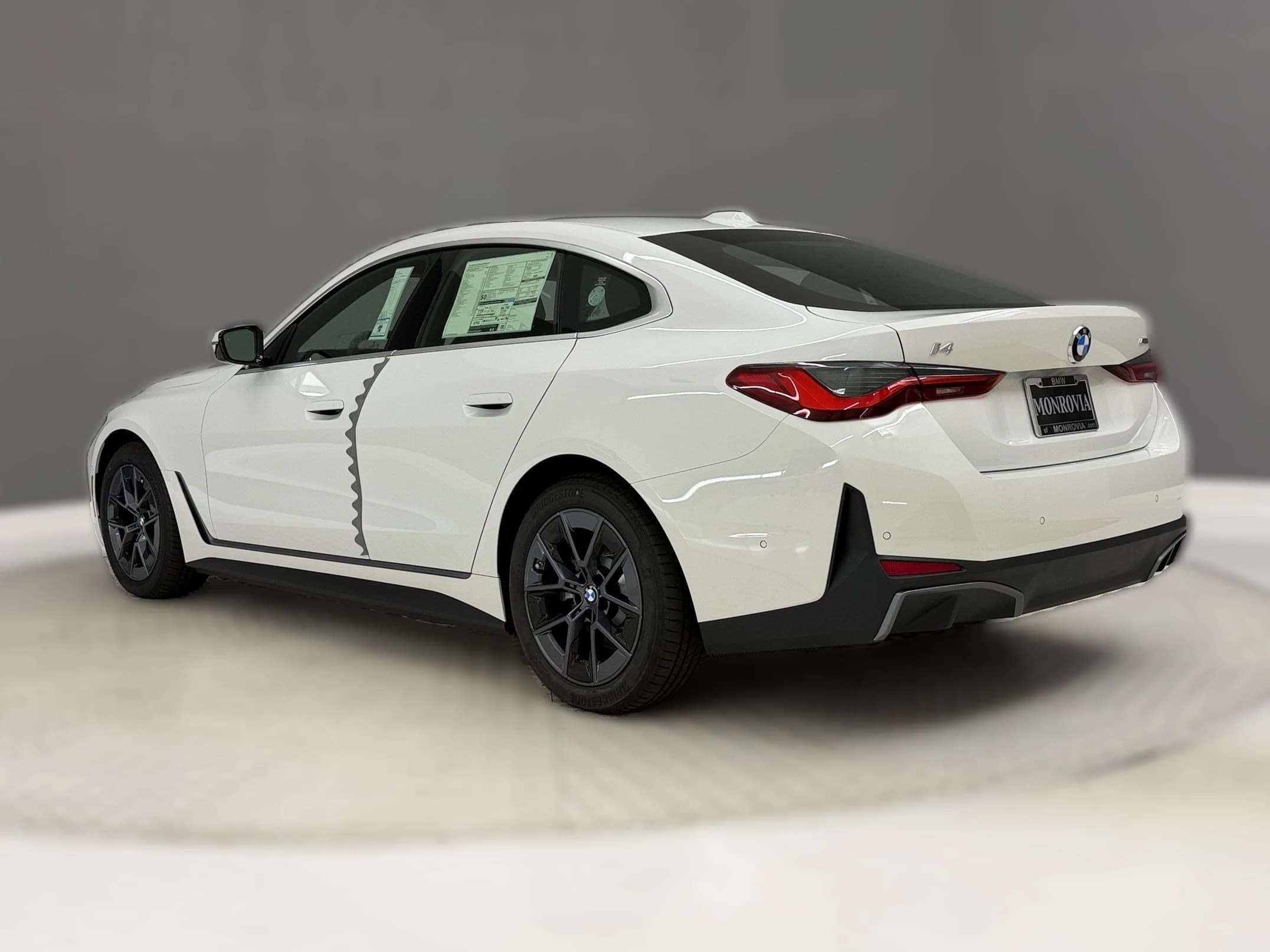 BMW i4 eDrive40 Gran Coupe 2026 — side view