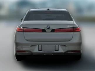 BMW i7 50 xDrive Sedan 2027 — side view