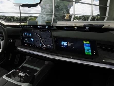BMW i7 60 xDrive Sedan 2027 — side view