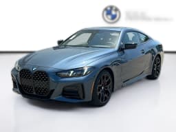 BMW i7 M70 Sedan 2026 — side view