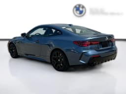 BMW i7 M70 Sedan 2026 — side view