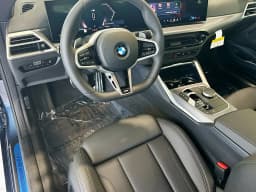BMW i7 M70 Sedan 2026 — side view