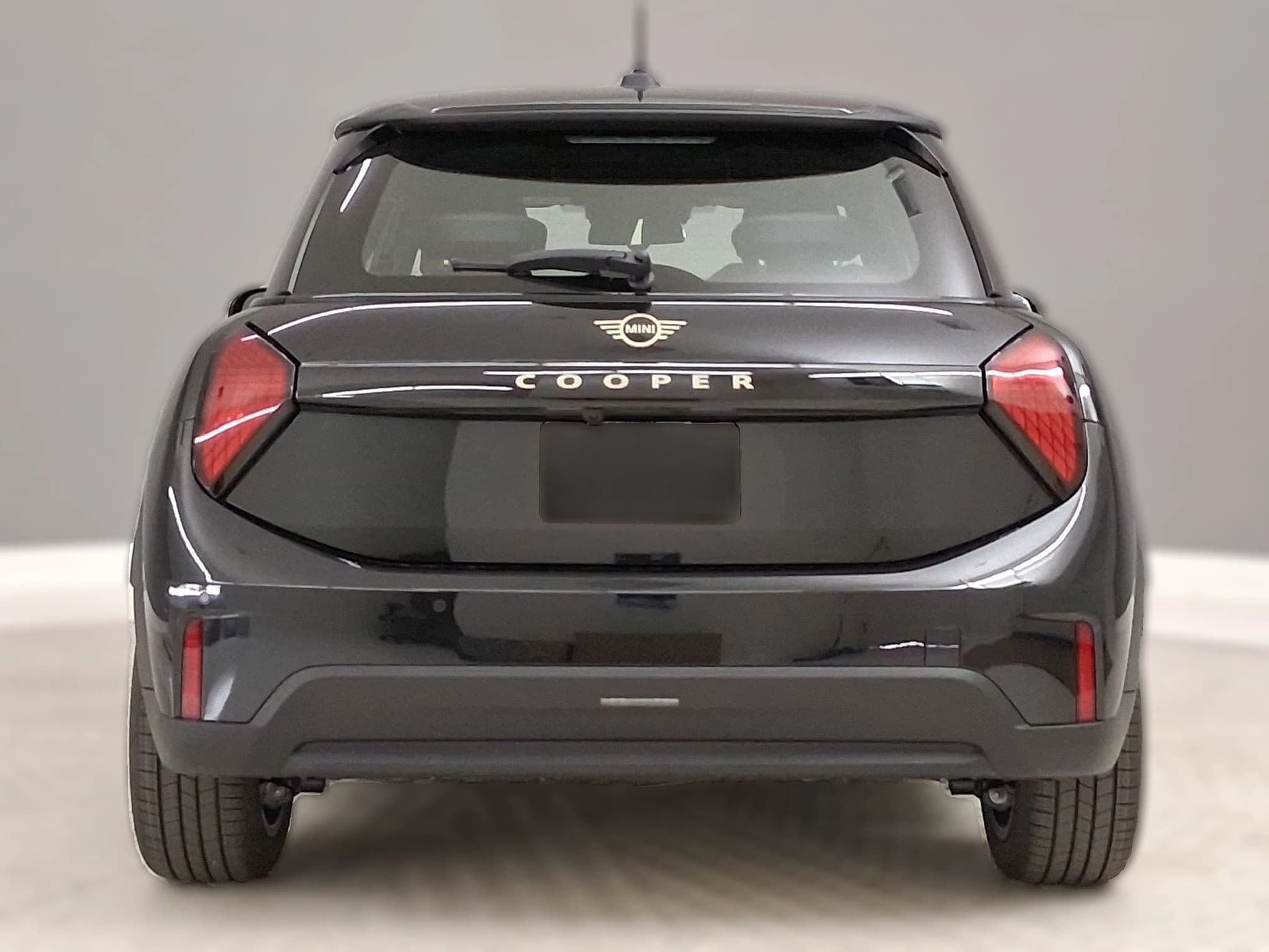 MINI Hardtop 2 Door Cooper FWD 2026 — side view