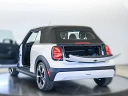 MINI Convertible Cooper FWD 2026 — side view