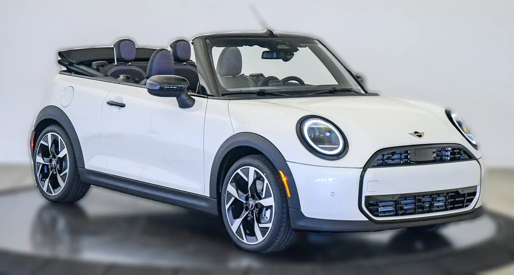 MINI Convertible Cooper FWD 2026 — side view