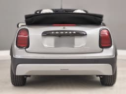MINI Convertible Cooper FWD 2026 — side view