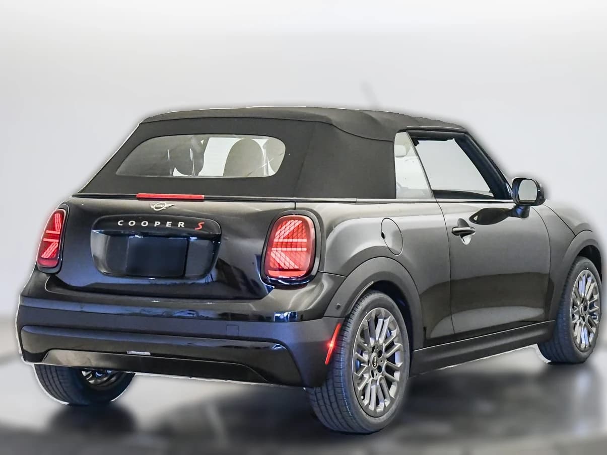 MINI Convertible Cooper S FWD 2026 — side view