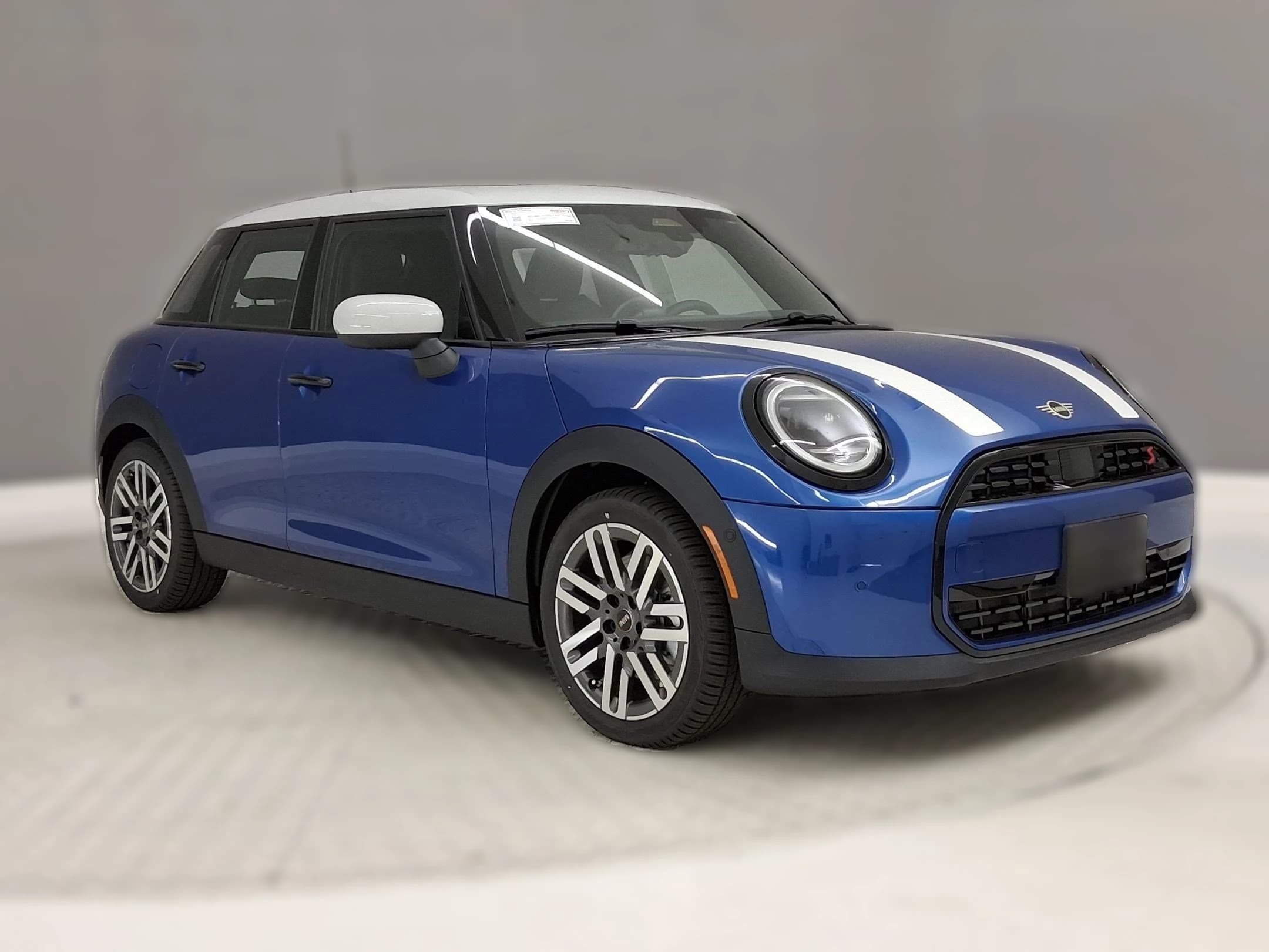 MINI Hardtop 4 Door Cooper S FWD 2026 — side view