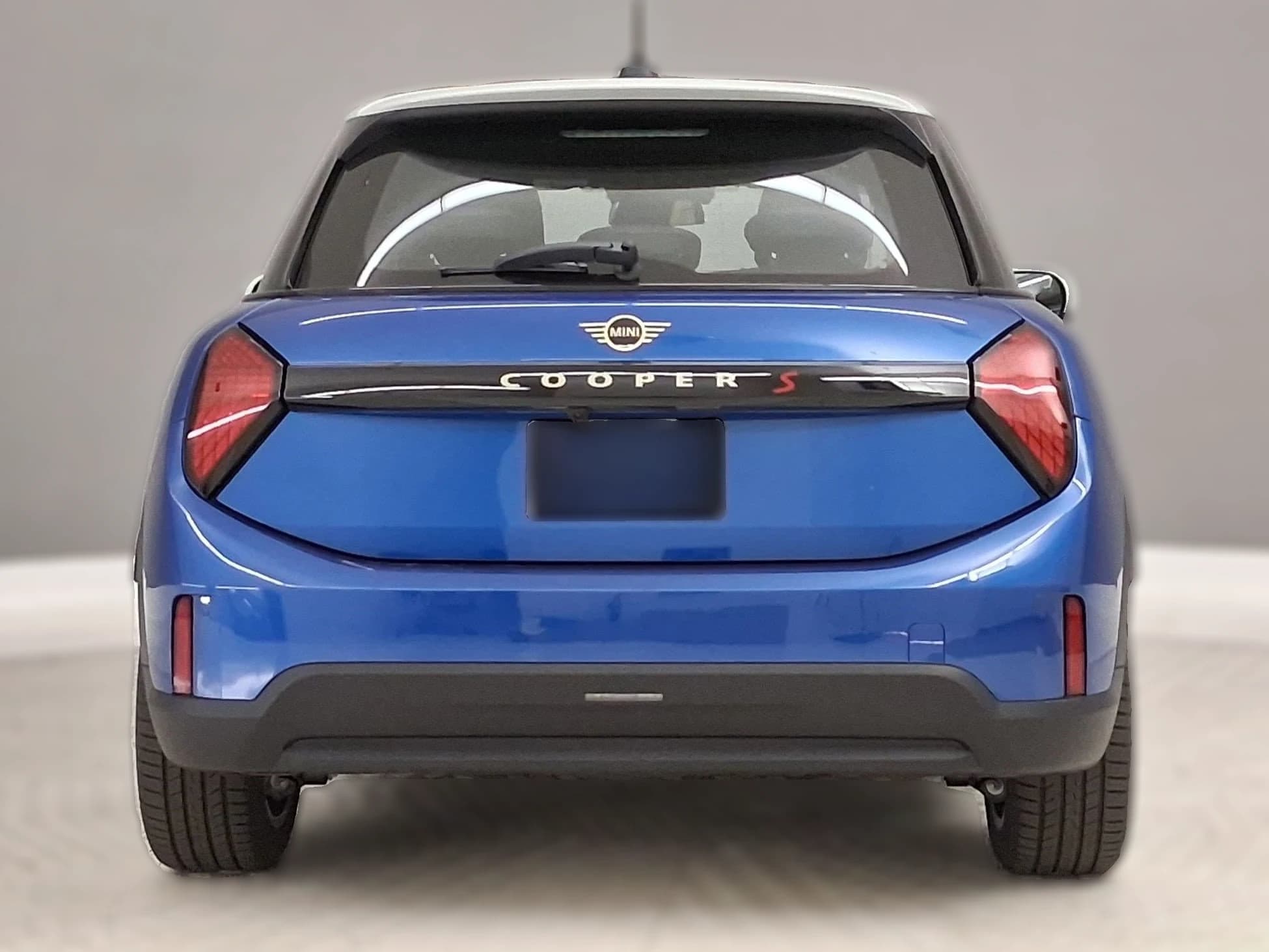 MINI Hardtop 4 Door Cooper S FWD 2026 — side view