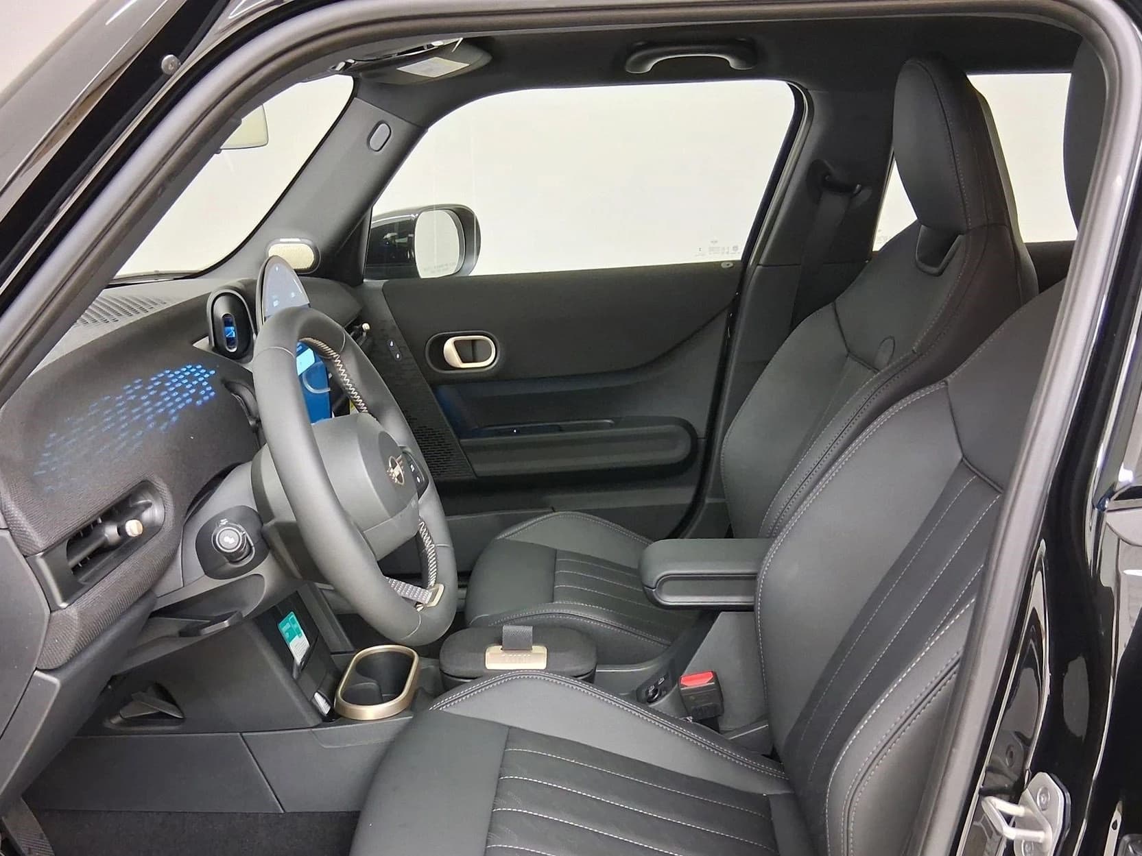 MINI Hardtop 4 Door Cooper S FWD 2026 — side view