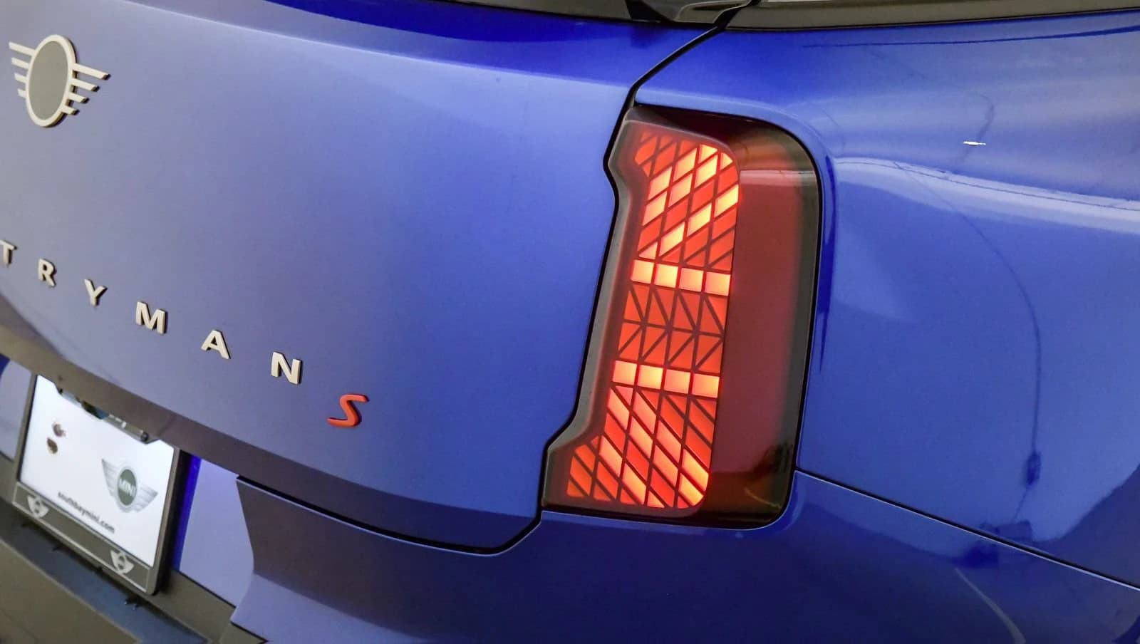 MINI Countryman S ALL4 2026 — side view