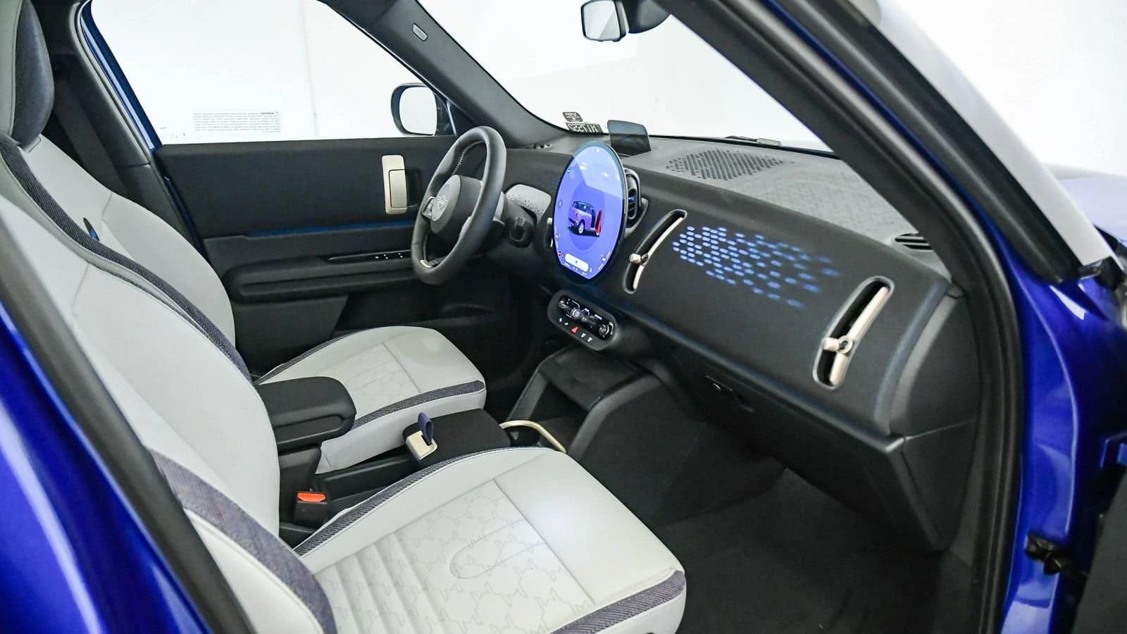 MINI Countryman S ALL4 2026 — side view