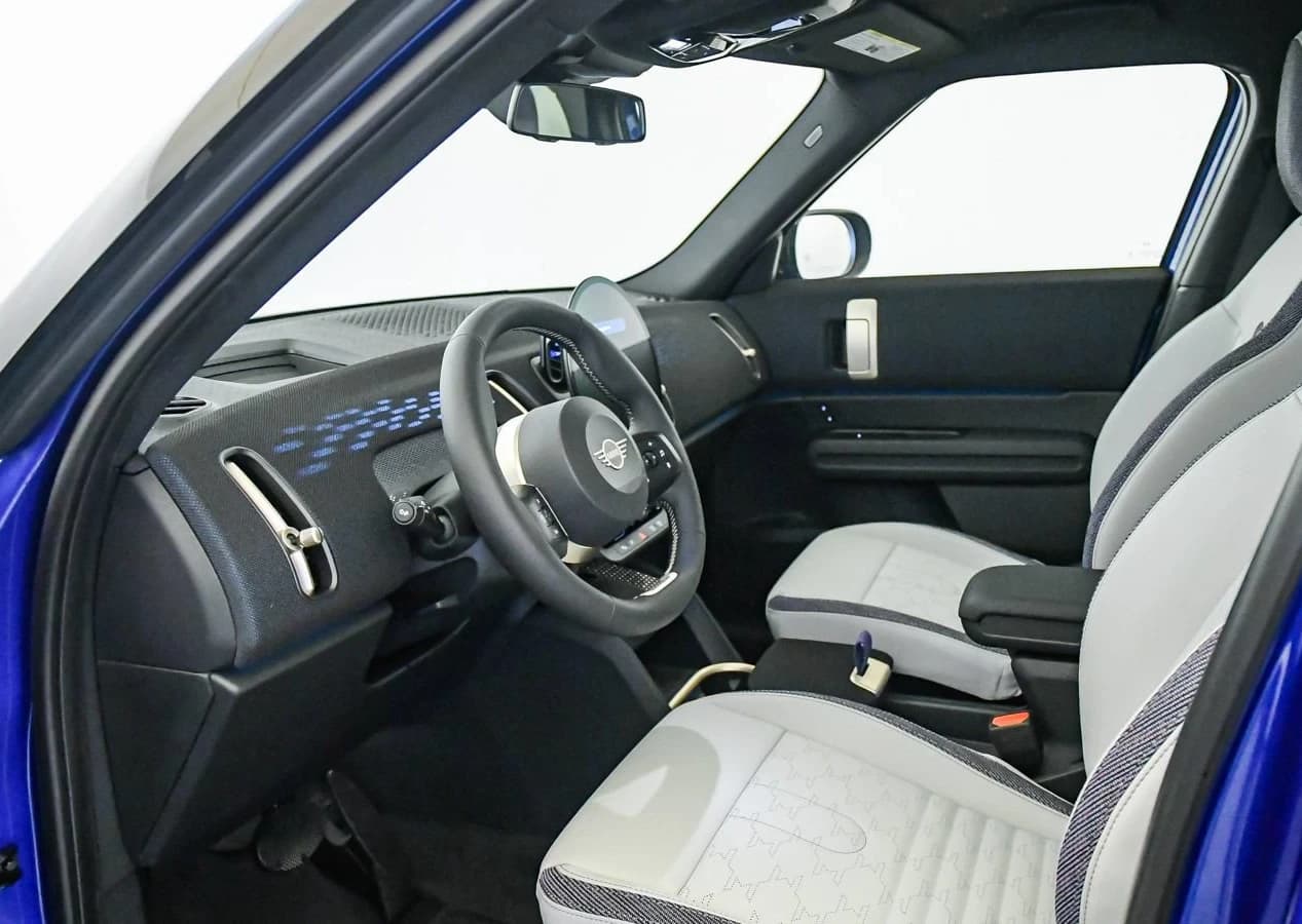 MINI Countryman S ALL4 2026 — side view