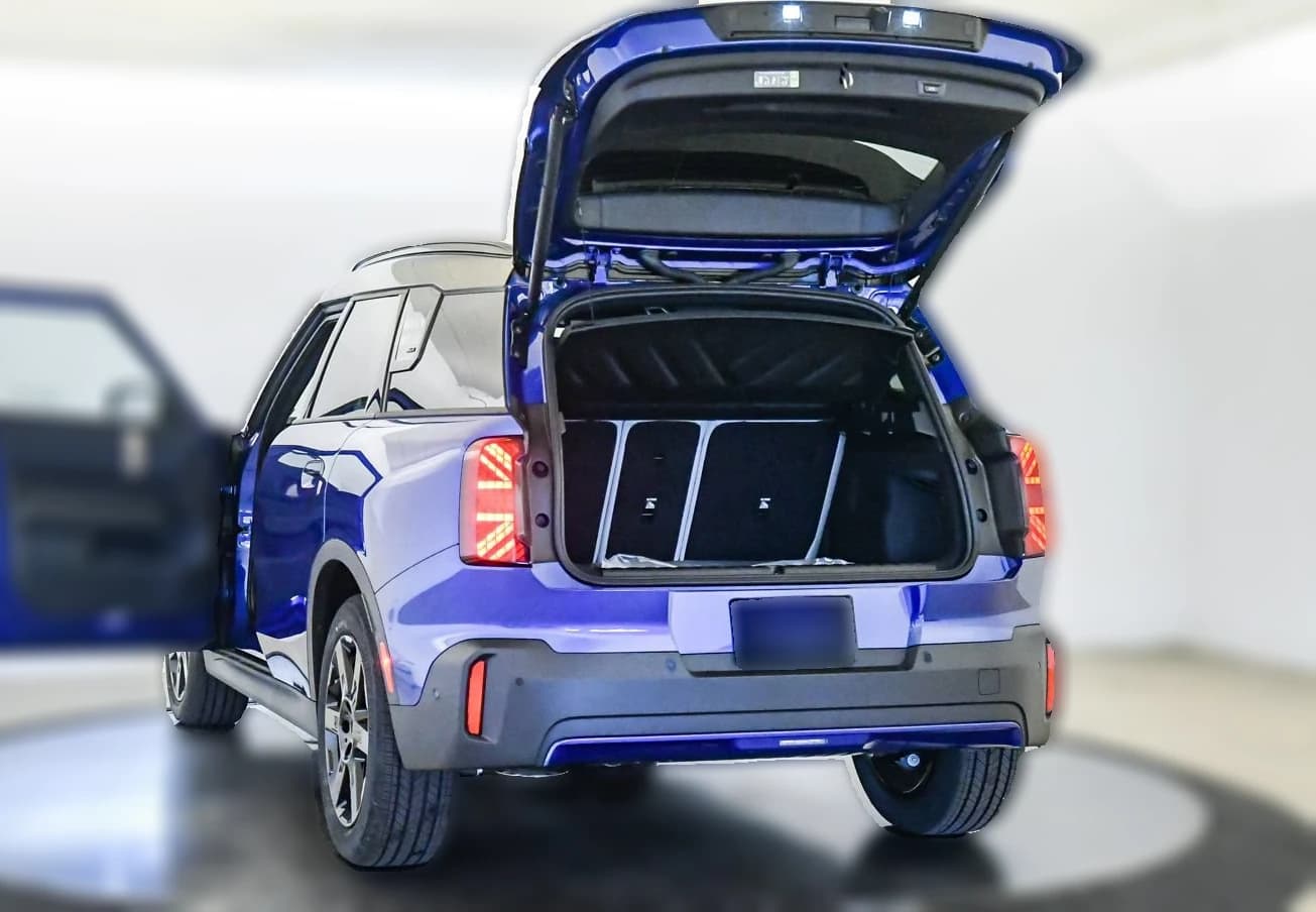 MINI Countryman S ALL4 2026 — side view