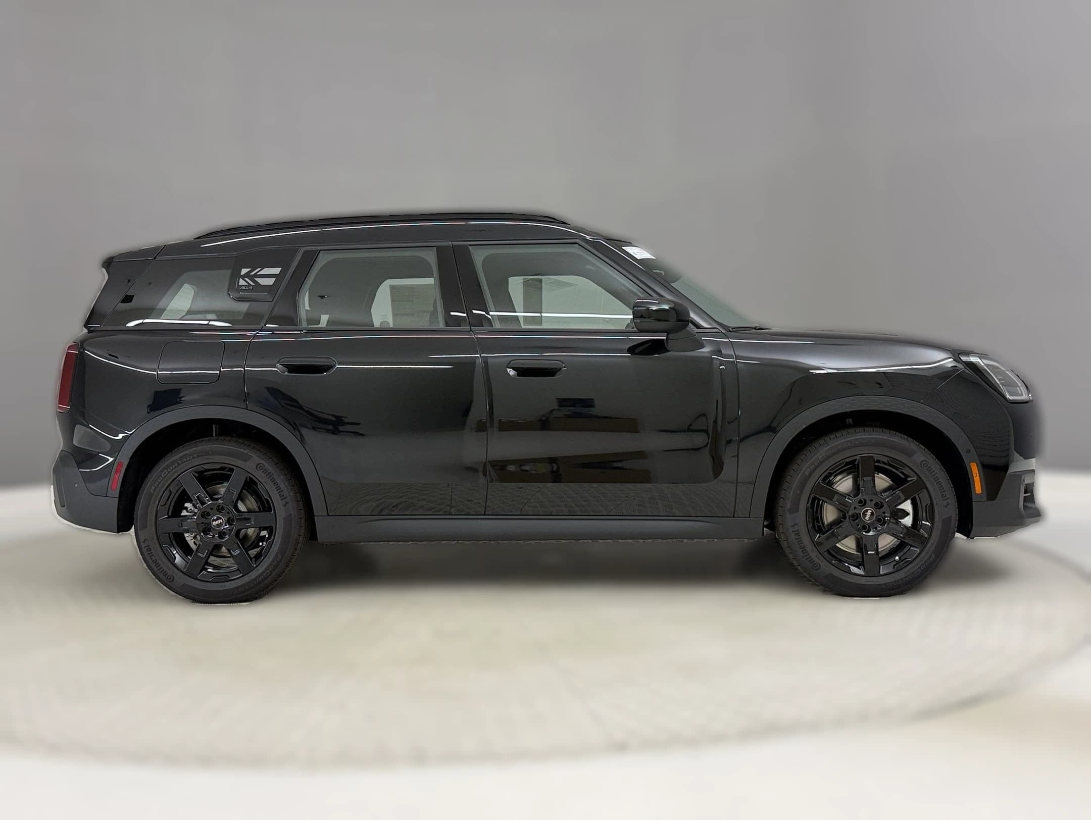 MINI Countryman S ALL4 2027 — side view