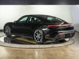 Porsche Taycan 4 AWD 2026 — side view