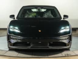 Porsche Taycan 4 AWD 2026 — side view